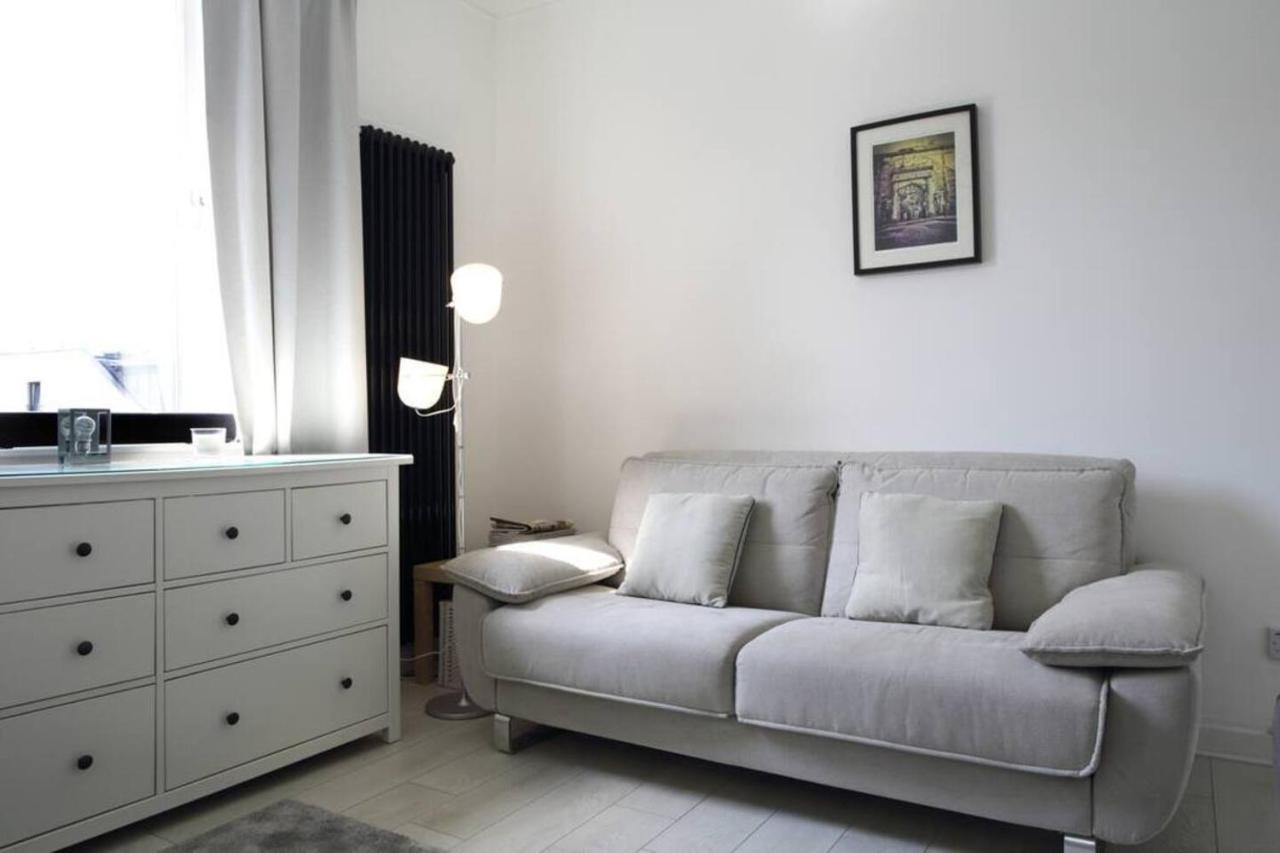 Beautiful Scandi-Inspired One Bed In Stockbridge Edinburgh Ngoại thất bức ảnh